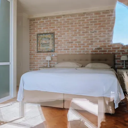 Villa Alenor | Sea View & Beach Access Villa Nessebar