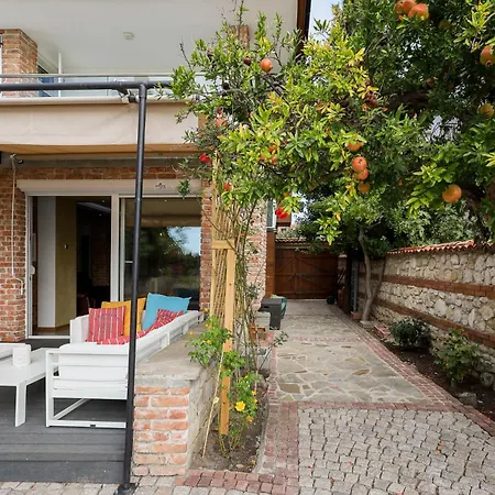 Villa Alenor | Sea View & Beach Access Nessebar