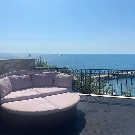 Villa Alenor | Sea View & Beach Access Villa Nessebar