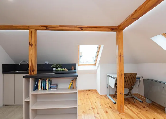 Alenor | Sea View & Access